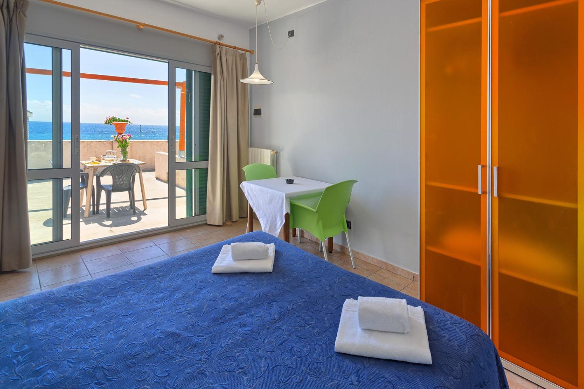 Blue Beach Bussana Nuova Extérieur photo